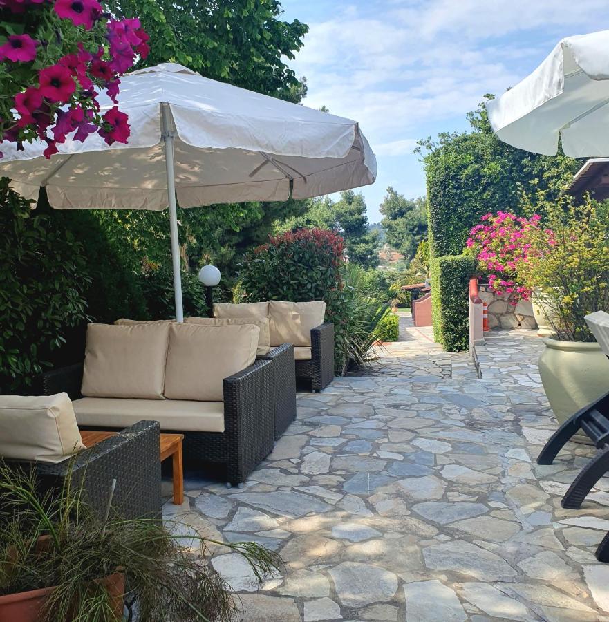 Agrili Apartments & Rooms Elia Nikitis Exterior foto