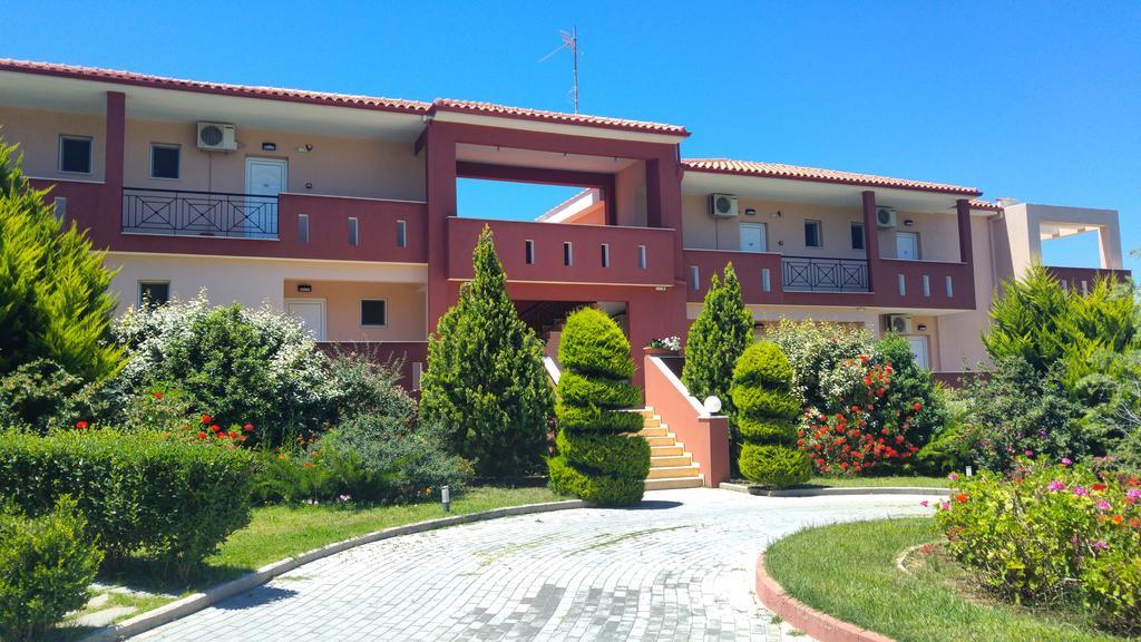 Agrili Apartments & Rooms Elia Nikitis Exterior foto